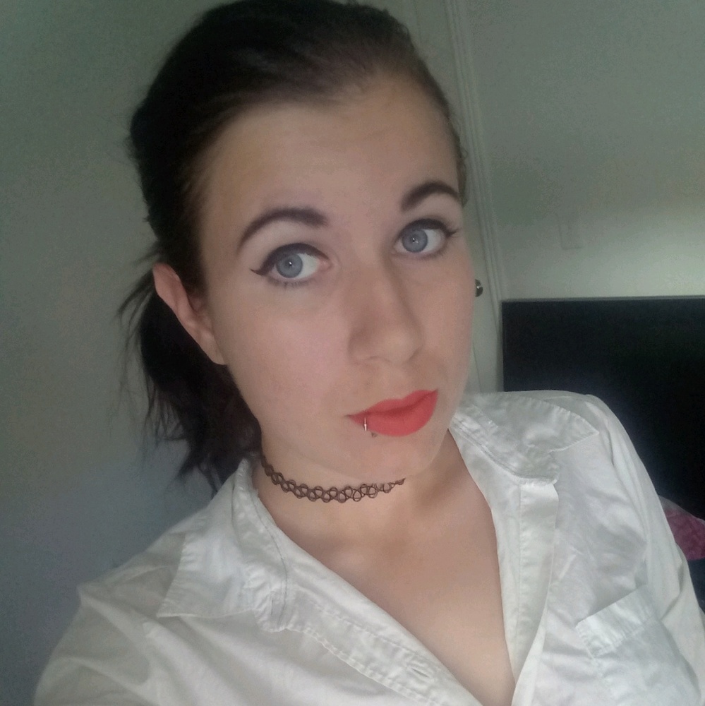 Meet your Posher, Sharlene